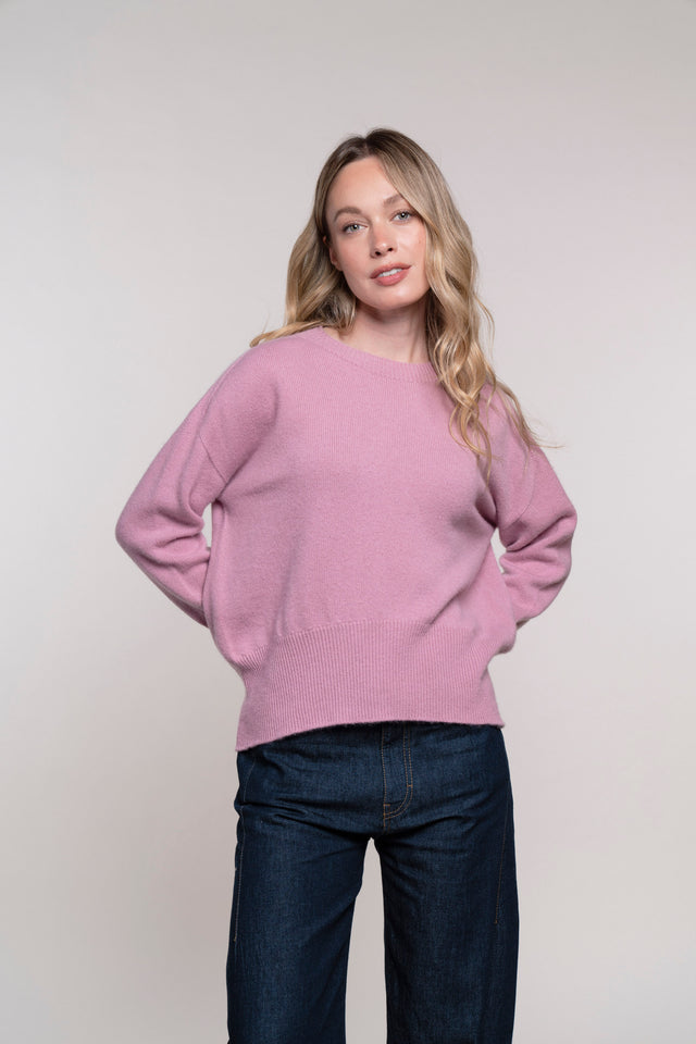 Ischia - 100% Cashmere Front-Rounded Sweater with high cuffs and hem