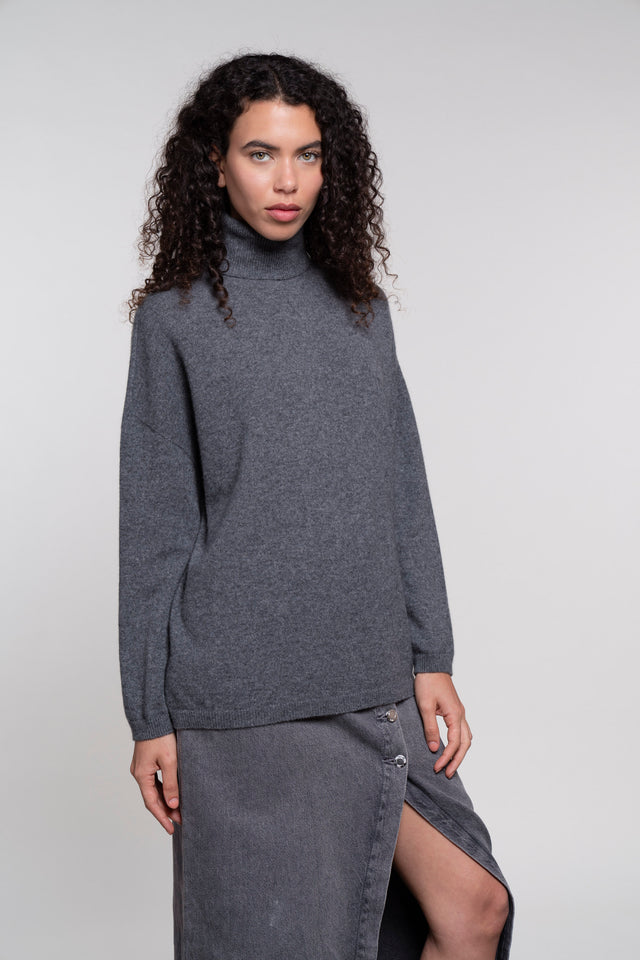 Ostuni - 100% Cashmere Oversize Turtleneck Sweater